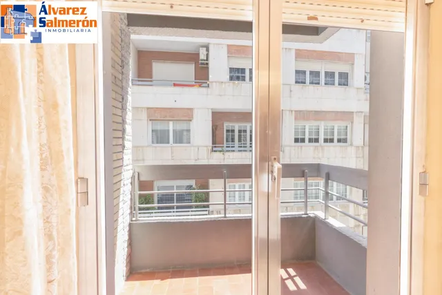 Amplia vivienda en pleno centro de Granada — 17