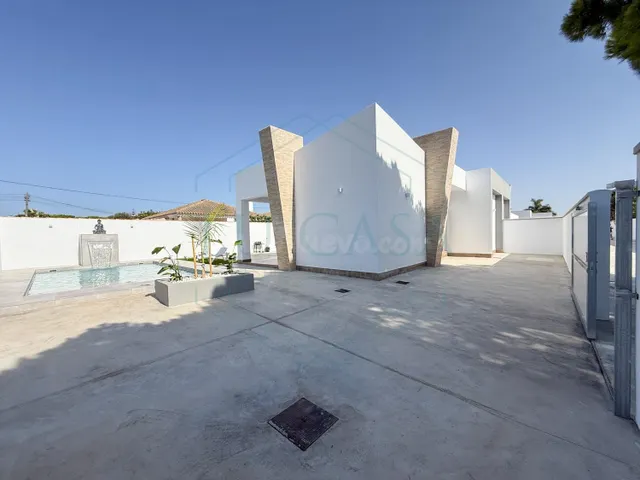 Vivienda de diseño en alquiler de larga duración cerca de La Barrosa — 25