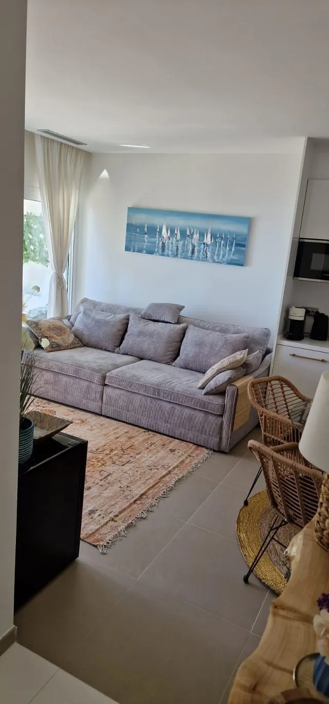 Se vende precioso apartamento en Benidorm con 2 dormitorios, parking y trastero — 11