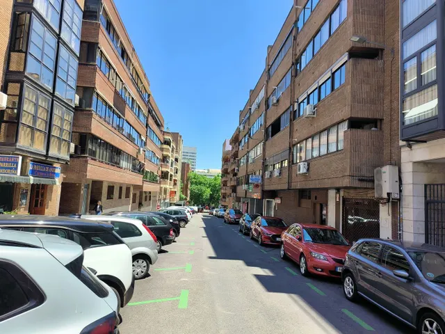 Piso 1 habitación 52m² en alquiler - Tetuán — 33