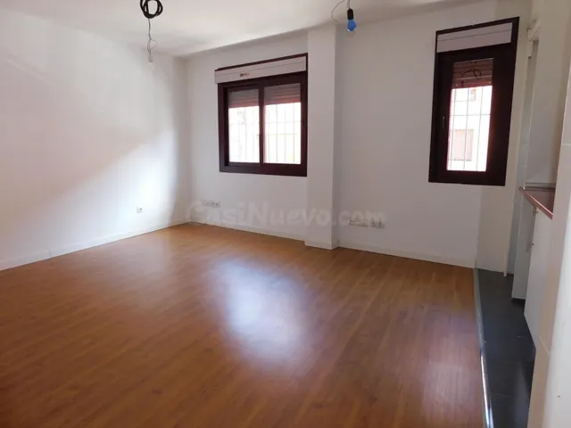 Piso en planta baja de 1 Dormitorio con Garaje y Trastero - foto 2