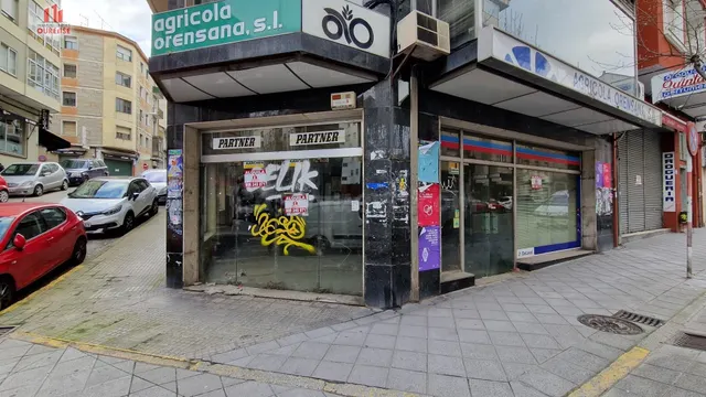LOCAL COMERCIAL EN LA ZONA DE MARIÑAMANSA — 3