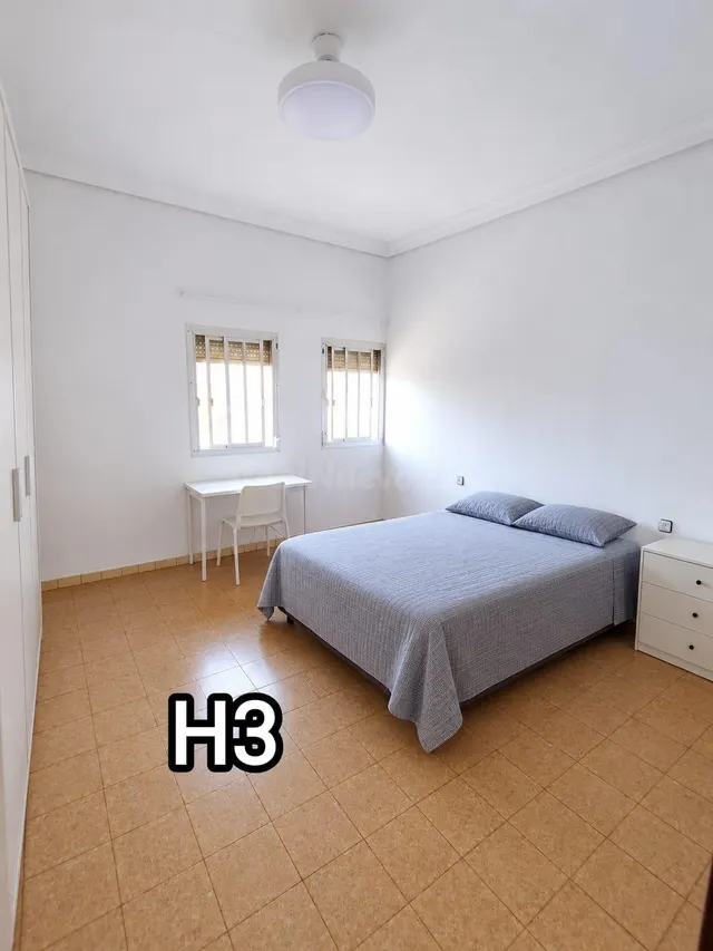 habitaciones en Alquiler en Ronda Norte — 3