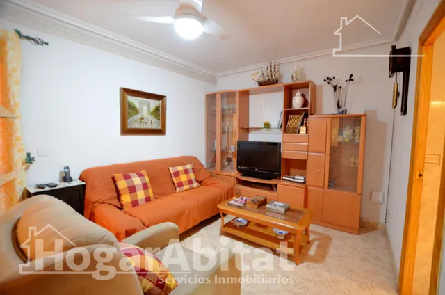 Amplia casa semireformada y amueblada — 6