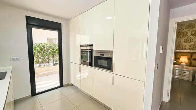 Villa con piscina privada, Alicante, Rojales, Ciudad Quesada. 3 habitaciones, 88 m2, 8,6 kilómetros del mar — 17