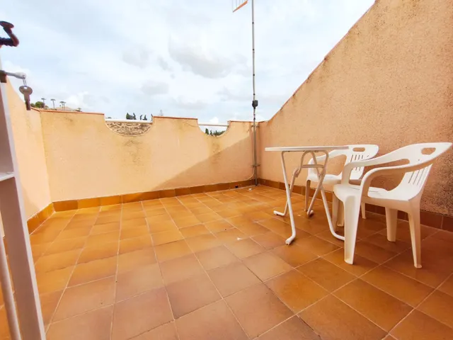 Espacioso Triplex en el Centro del Puerto de Mazarrón con Gran Porche y Garaje — 31