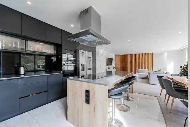 Casa 4 habitaciones 305m² en venta - Palmeira - foto 5