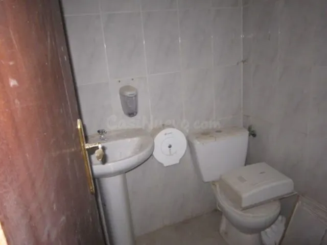 Local comercial 112m² en venta - La Petxina - foto 5
