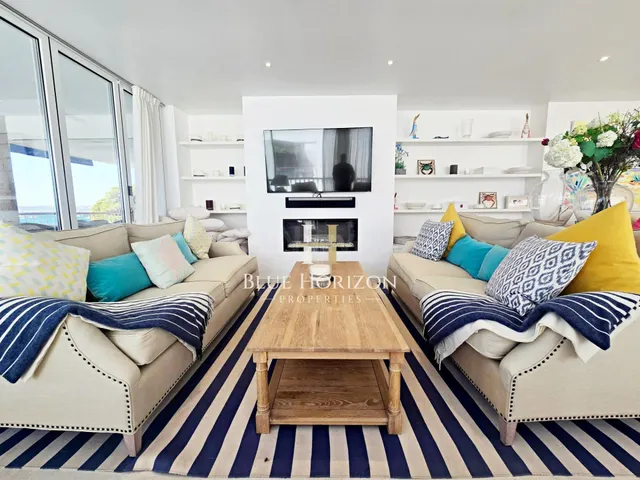 Apartamento exclusivo en primera línea con vistas panorámica - foto 4