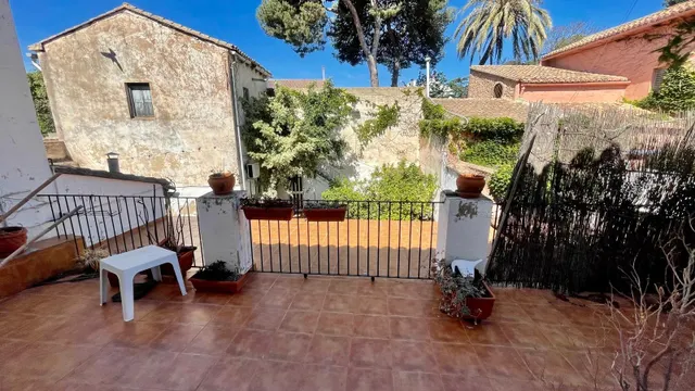 Casa de pueblo en la zona residencial de Rocafort — 29