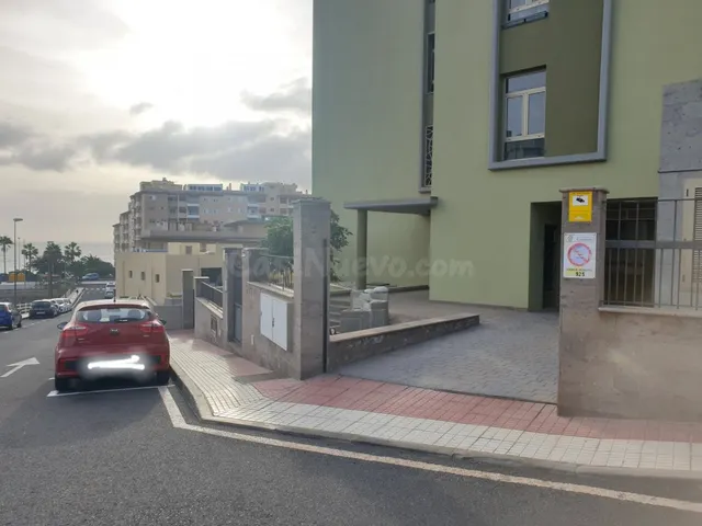 TINERCASA tiene disponible en alquiler plaza de garaje en Ca - foto 4