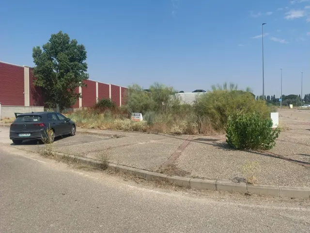 PARCELA INDUSTRIAL, POLIGONO LAS LOBAS, LAGUNA DE DUERO. 850 - foto 5