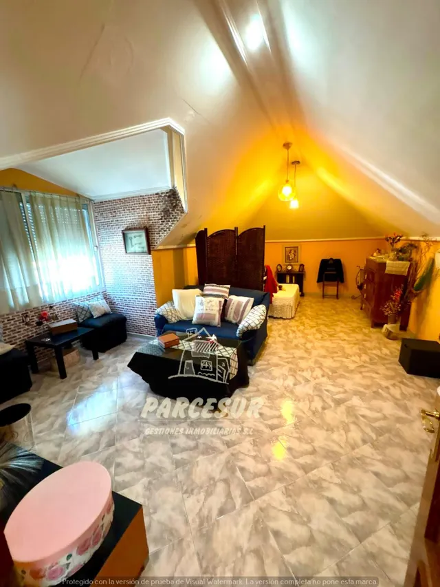Chalet independiente en El Alcaide: espacio, comodidad y vida al aire libre — 16