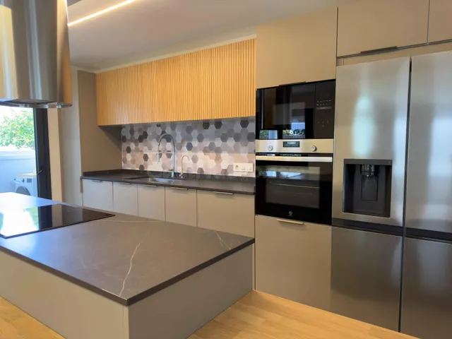 Casa Reformada, Moderna y a Solo 7 Minutos de la Playa – ¡Ub - foto 2