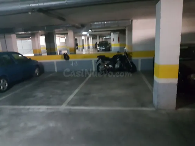 Plazas de garaje y trasteros en Jardines de Florencia, Camin