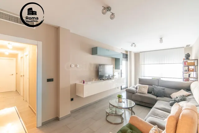 Exclusiva vivienda en Residencial Nevada — Urbanización de l - foto 2