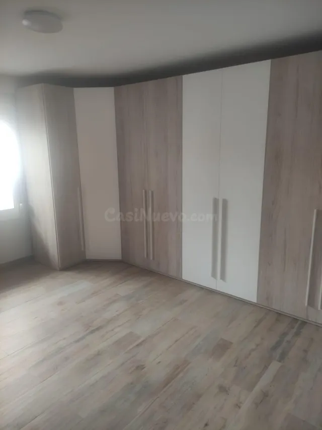 Piso 3 habitaciones 86m² en alquiler - Sant Francesc - foto 2