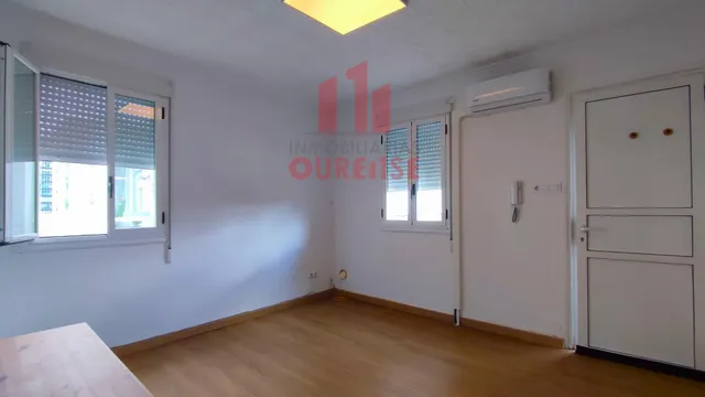 CASA ADOSADA MUY PRÓXIMA AL HOSPITAL DE OURENSE. — 15