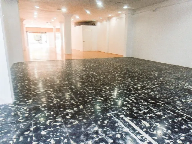 Local diáfano en venta, Sabadell, zona Creu de Barbera - foto 2