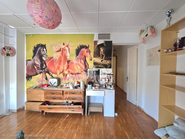 Típica casa inglesa a Reformar con Amplias Posibilidades en Sabadell — 37