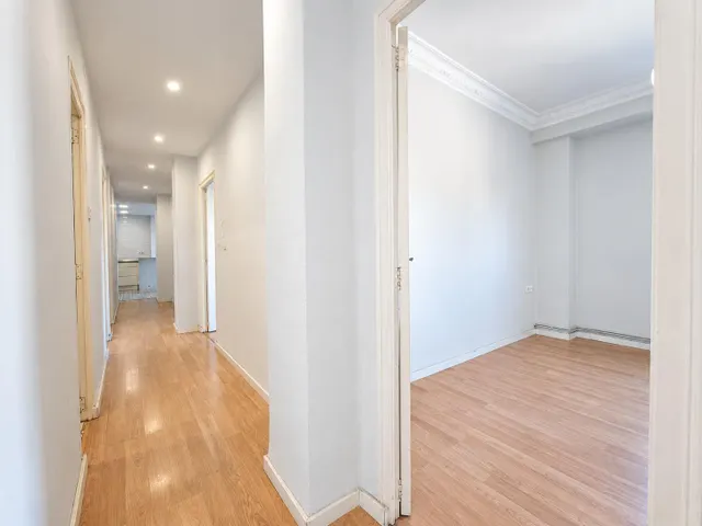 Un piso de los que ya no se hacen: espacio, sol y la brisa del mar a un paso — 25