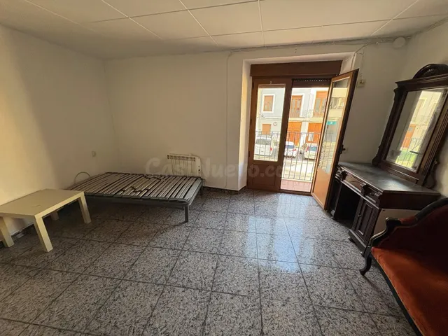 CASA EN EL CENTRO CON MUCHAS POSIBILIDADES — 4