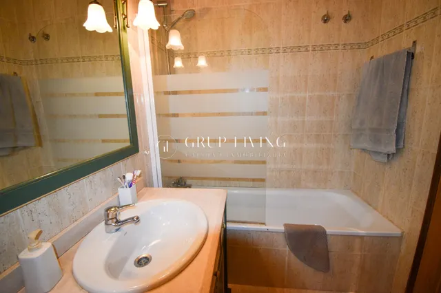 DUPLEX LUMINOSO EN LA LEVANTINA — 28