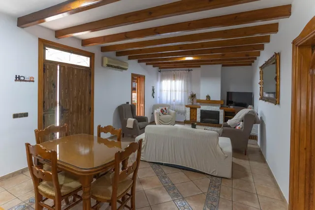 CHALET INDEPENDIENTE CON PISICINA Y BARBACOA — 8