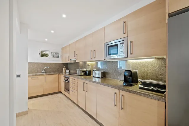 Apartamento 1 habitación 245m² en venta - Marbella — 13