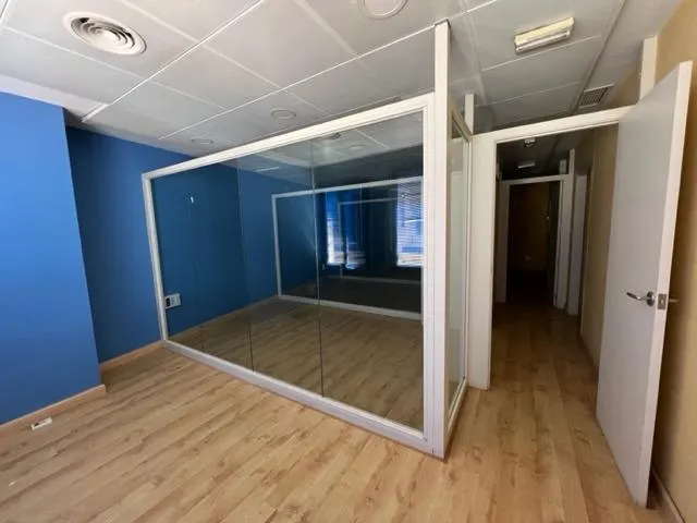 SE VENDE OFICINA EN EL CENTRO DE MURCIA, 420 M2. APROX. EXTERIOR — 5