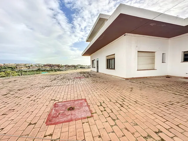 Local comercial 898m² en venta - Costa Del Sol - foto 5