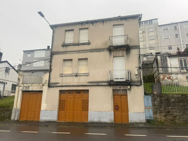 Casa con encanto tradicional y vistas al Castillo en Castro 