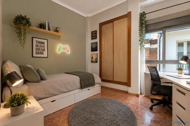"Vivienda reformada con vistas privilegiadas". — 16