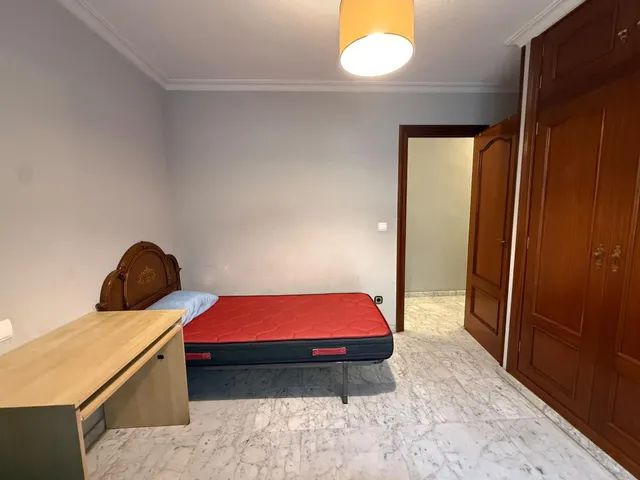 Piso de 4 dormitorios en una de las mejores zonas de Alicante — 18