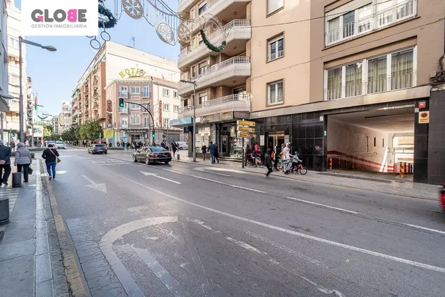 Plaza de garaje en calle Recogidas — 13
