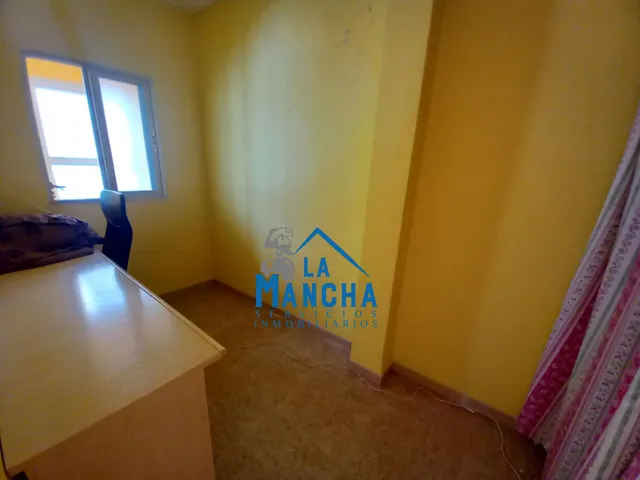 *95.000€* inmobiliaria la mancha vende preciosa casa de 3 habitaciones en el pueblo de Barrax ( Albacete ). — 16