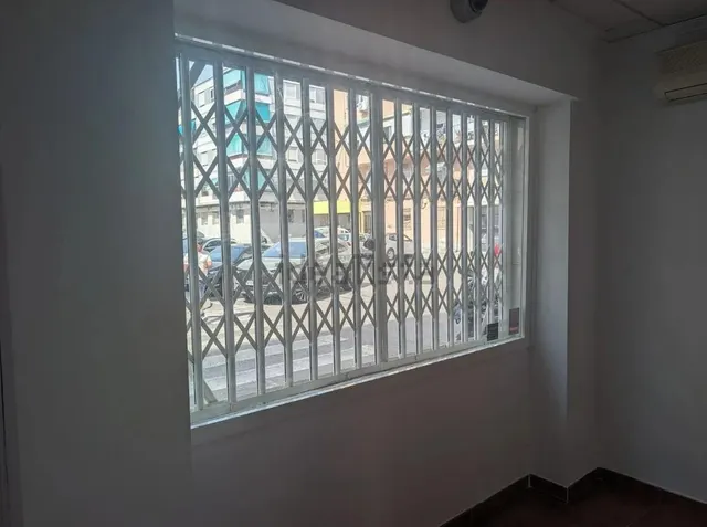 VENTA DE LOCAL COMERCIAL ZONA PLÁ DEL BON REPÓS — 7