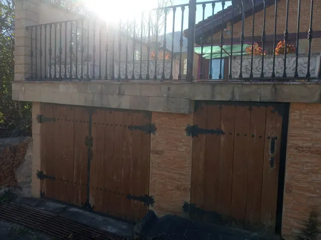 Céntrico !! Se Vende Chalet en Valle de Mena — 22