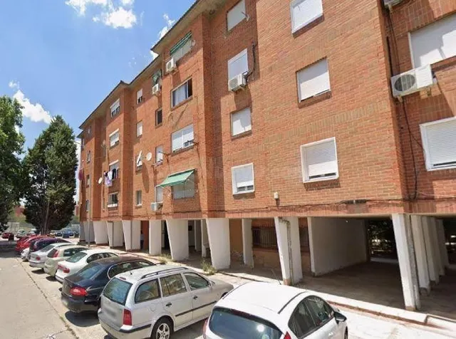 SE VENDE piso OKUPA en C Torrejon de Torrejón de Ardoz - foto 4