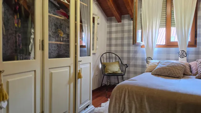 Espectacular Chalet Pareado de Diseño Abierto con Gran Jardín Privado en Los Corrales de Buelna — 28