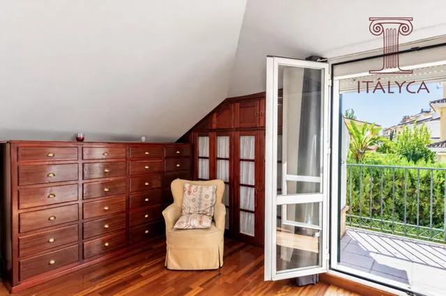 Chalet pareado con jardín, buhardilla y garaje en Montelar | San Juan de Aznalfarache — 12