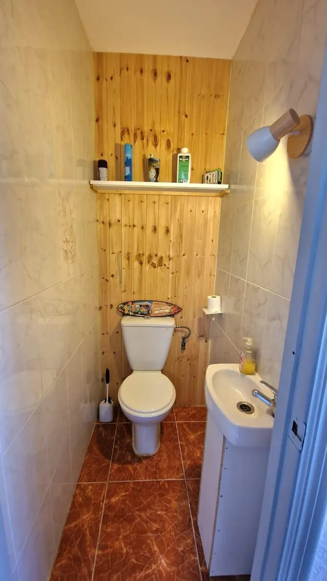 CHALET ADOSADO DE ESQUINA TOTALMENTE REFORMADO CON JARDÍN Y SOLÁRIUM — 9