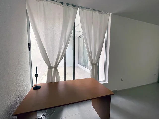 ¡ESTUDIANTES! HABITACIONCON BAÑO PRIVADO EN CHALET A COMPARTIR EN VILLANUEVA DE LA CAÑADA — 2