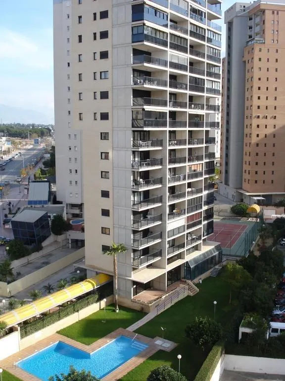 VENDEMOS APARTAMENTO EN BENIDORM TORRE IPANEMA — 2