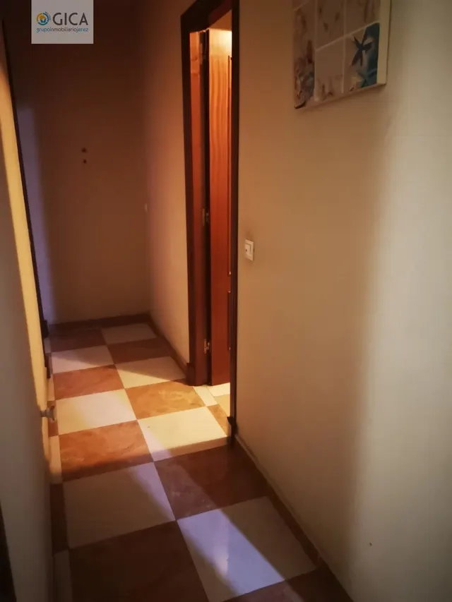 PISO EN ZONA SUR — 20