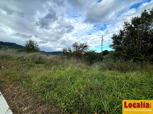 Extenso suelo urbano en Villaviciosa, Asturias