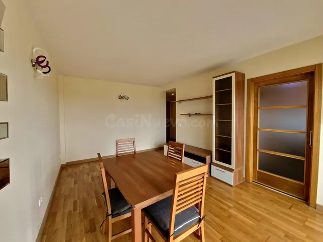 SE VENDE BAJO CON TERRAZA Y VISTAS AL MAR EN BARREIROS - foto 2