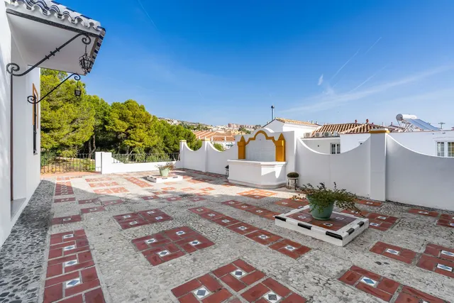 Chalet 5 habitaciones 318m² en venta - Centro — 31