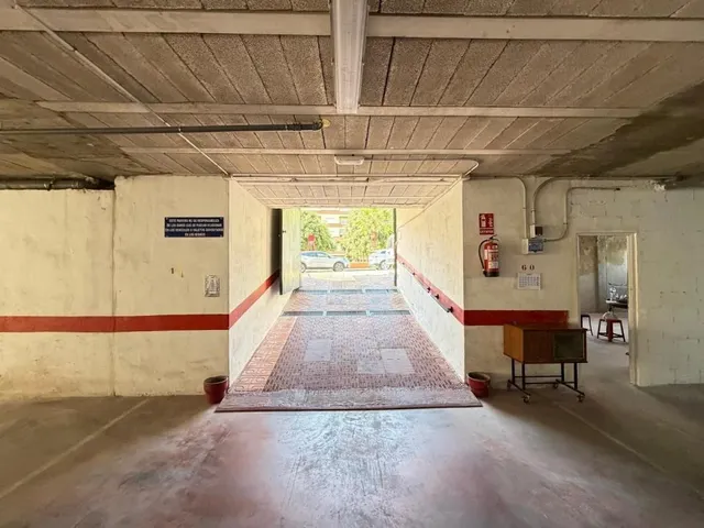Local comercial 2800m² en venta - Estacion de autobuses — 6