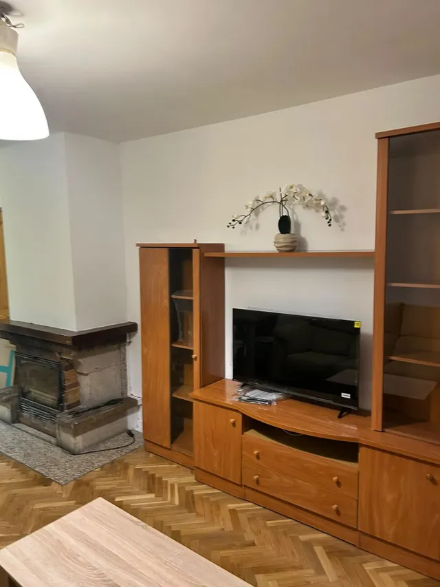 Vivienda de dos dormitorios en alquiler en Torrecaballeros. — 14